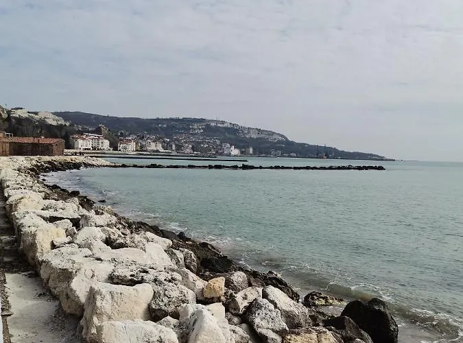 Апартаменты просторни анастасия -балчик с морска гледка *