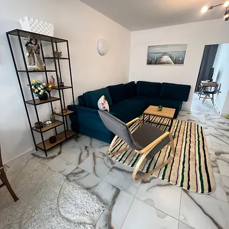 просторни анастасия -балчик с морска гледка דירה בלצ'יק