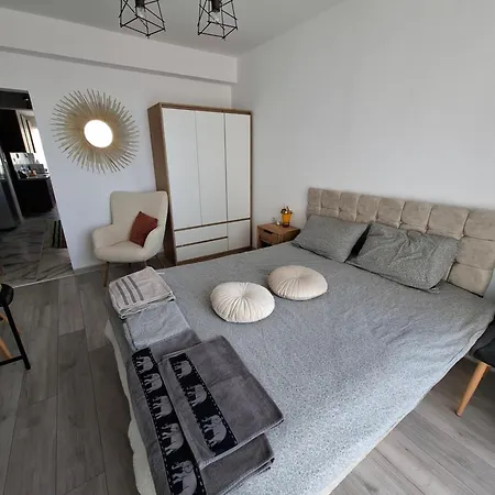 просторни анастасия -балчик с морска гледка בלצ'יק