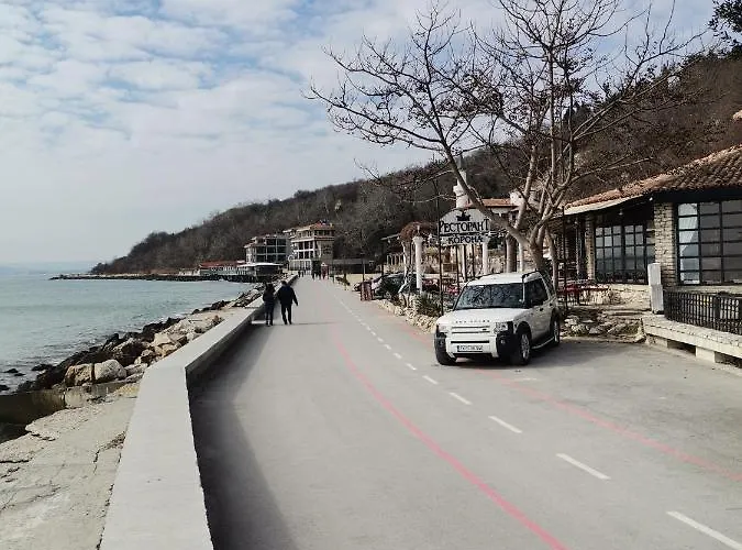 просторни анастасия -балчик с морска гледка Lägenhet Baltjik