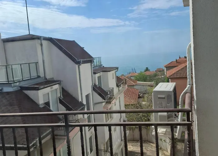 просторни анастасия -балчик с морска гледка * Baltjik